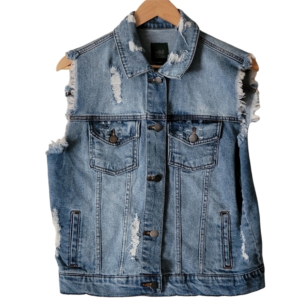 Wild Fable Women's Distressed Button Up Cotton Blend Denim S-M
